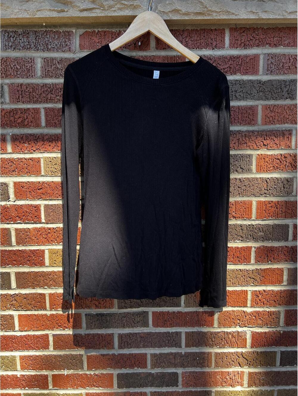 Stylus Black Ribbed Long Sleeve Tee Shirt Top